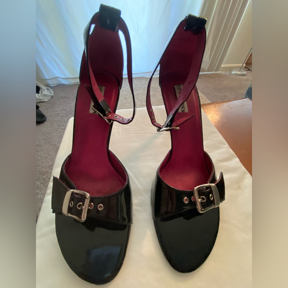 Steve Madden Black Patent Stiletto Heels